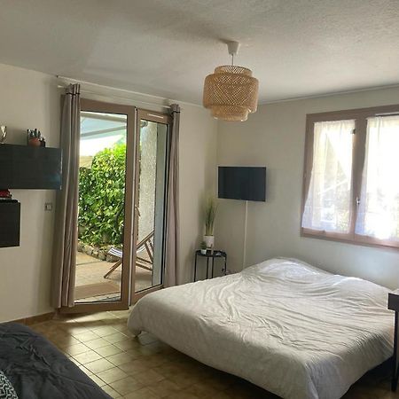 Studio - Greoux Les Bains Bagian luar foto